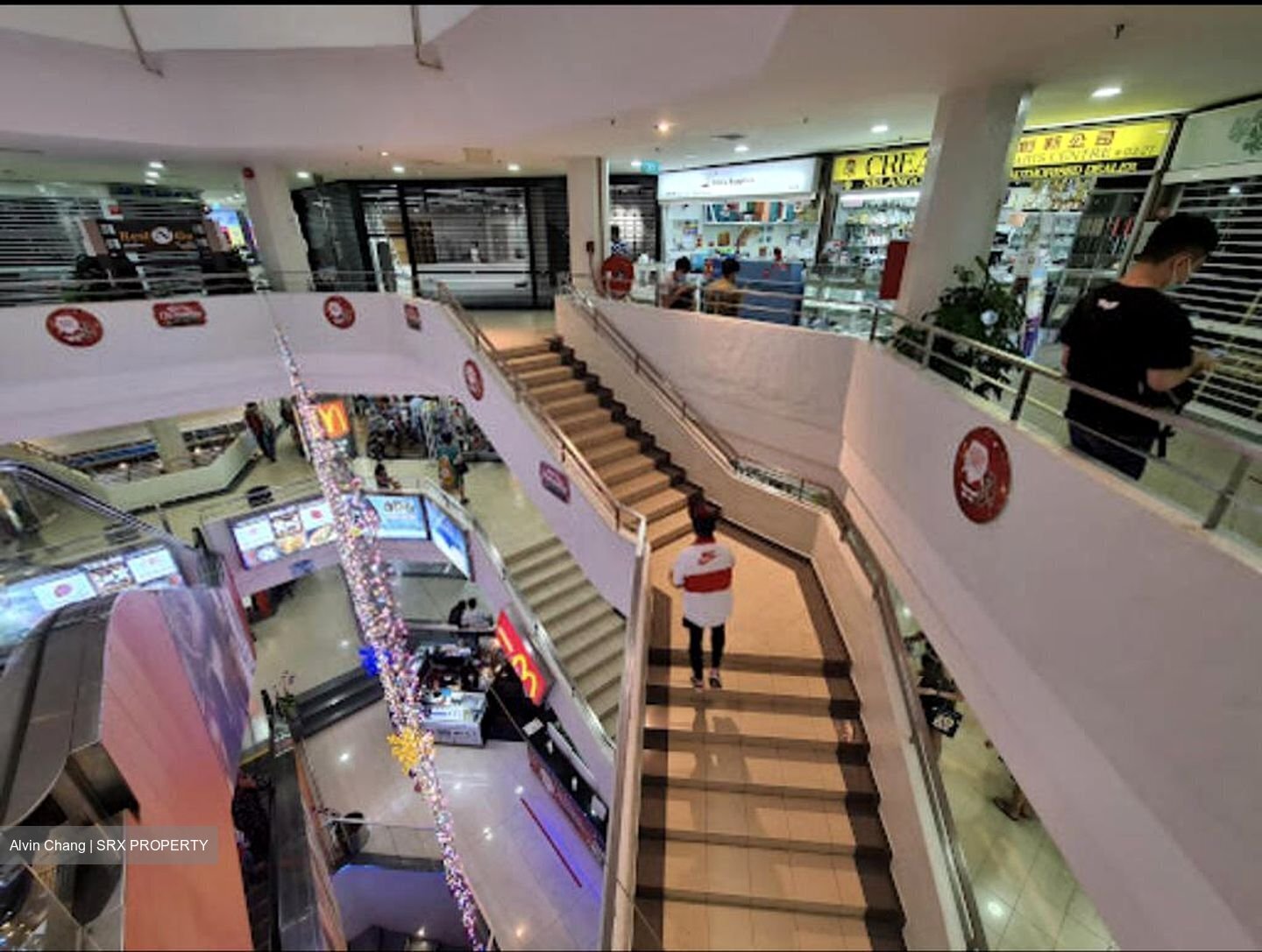 Queensway Tower / Queensway Shopping Centre (D3), Retail #455874001